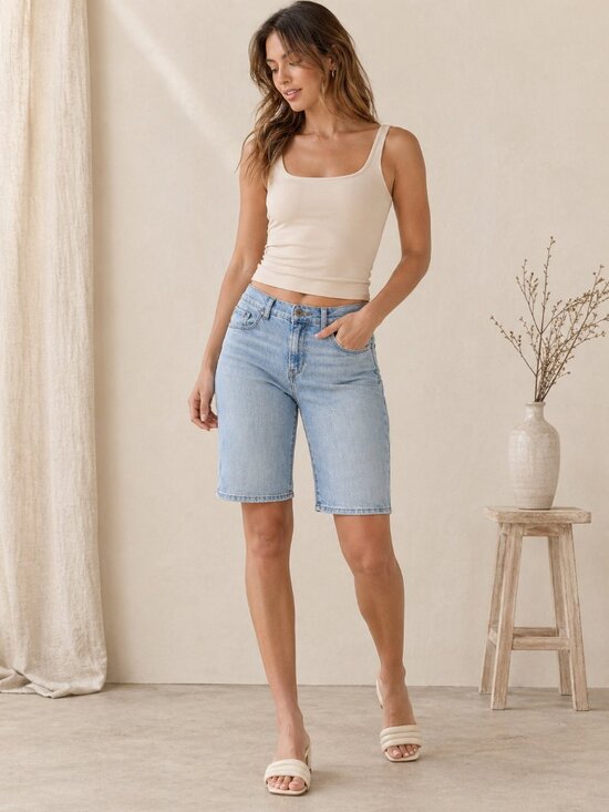 Levi's Pants - Levi’s Bermuda Shorts 27 Light Wash Denim Mid Rise Stretch Casual Minimalist